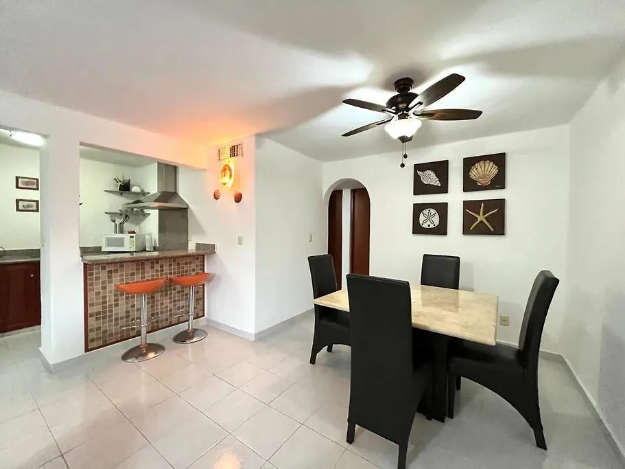 Edificio Palancar A Metros De La Playa Apartment Playa del Carmen