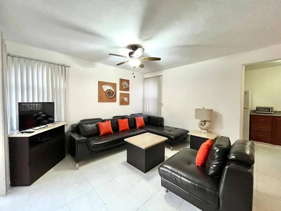 Edificio Palancar A Metros De La Playa Apartment Playa del Carmen